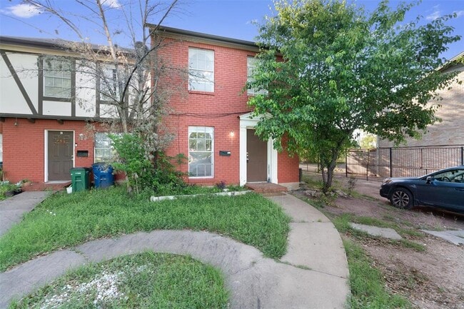 Building Photo - 5800 Belmoor Dr