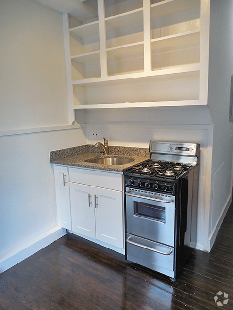 Building Photo - 123 Willow St Unit 3 Rental