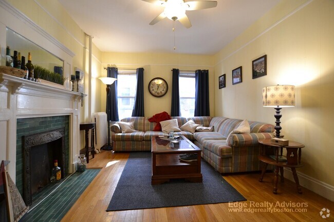 Building Photo - 1305 Commonwealth Ave Unit 4 Rental