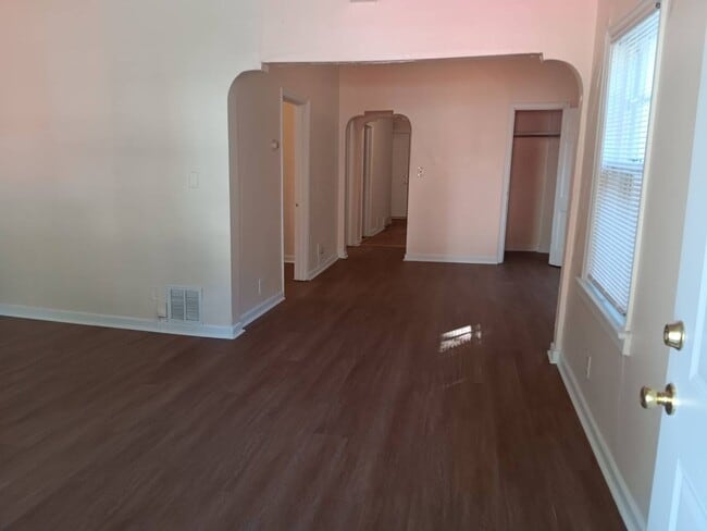 Photo - 3356N12thJ Unidad 3356