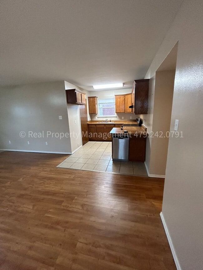 Photo - 1908 Cherrybark Dr