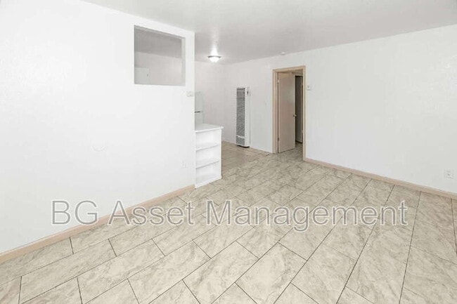 Photo - 728 Darina Ave Unidad 4