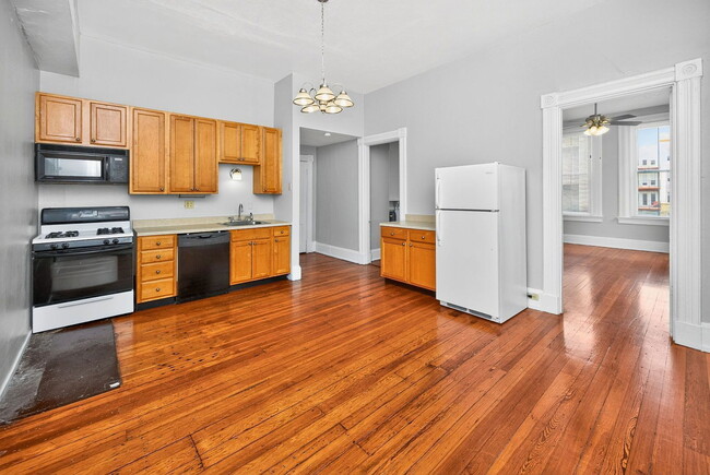 Photo - 215 E University Ave Unit A3