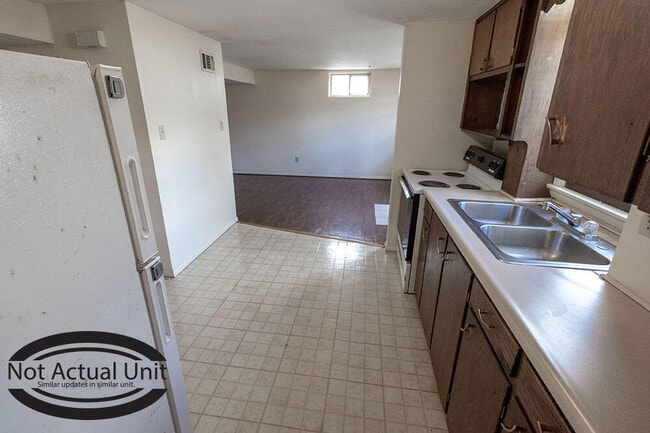 Photo - 2929 Northland Dr