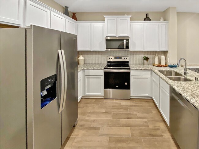 Photo - 11922 Amber Oak Wy