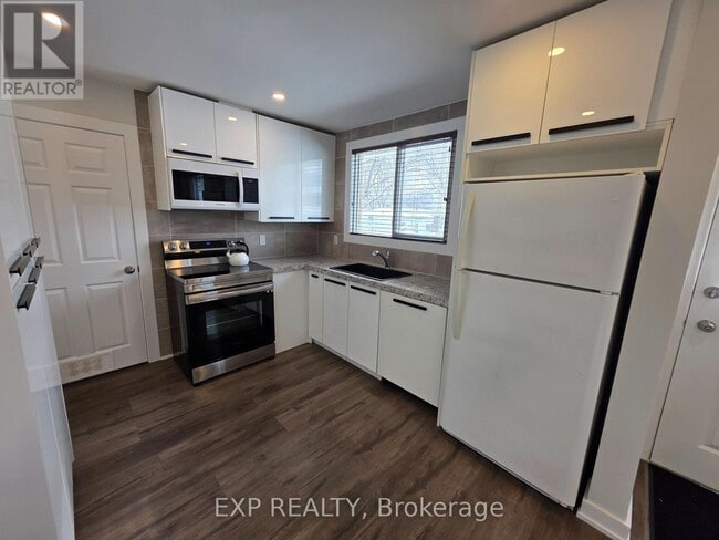 Photo - 77 Kulpin Ave