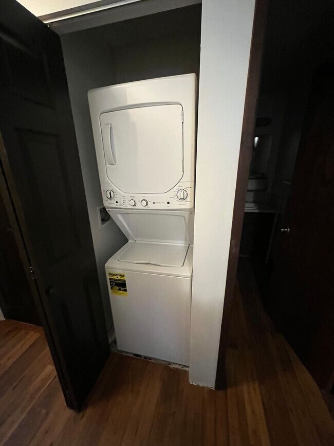 Photo - Rise Apartments