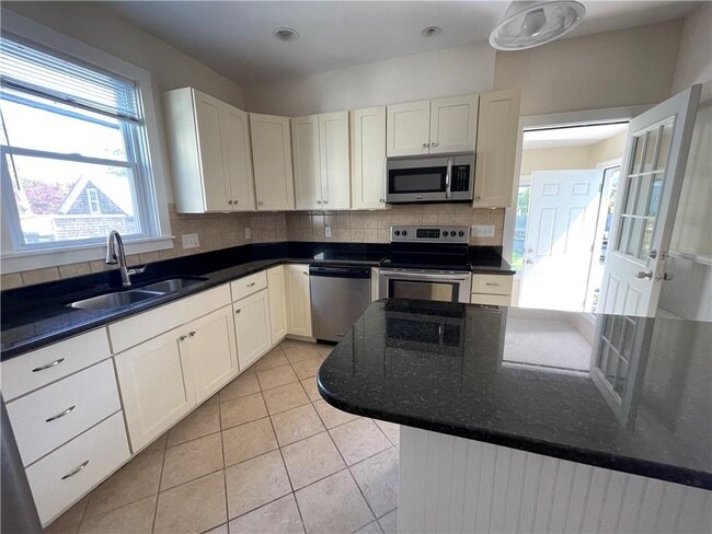 Photo - 26 Ayrault St Unit 1