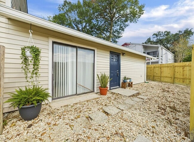 Photo - 203 Cougar Ridge Unit 3