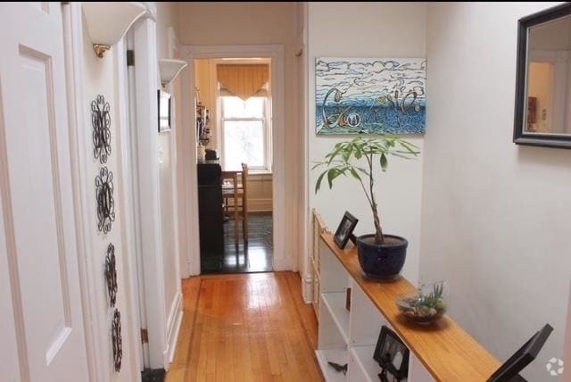 Building Photo - 1312 Garden St Unit 2 Rental