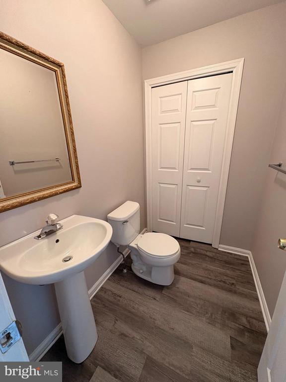 Photo - 905 Kennedy Ct