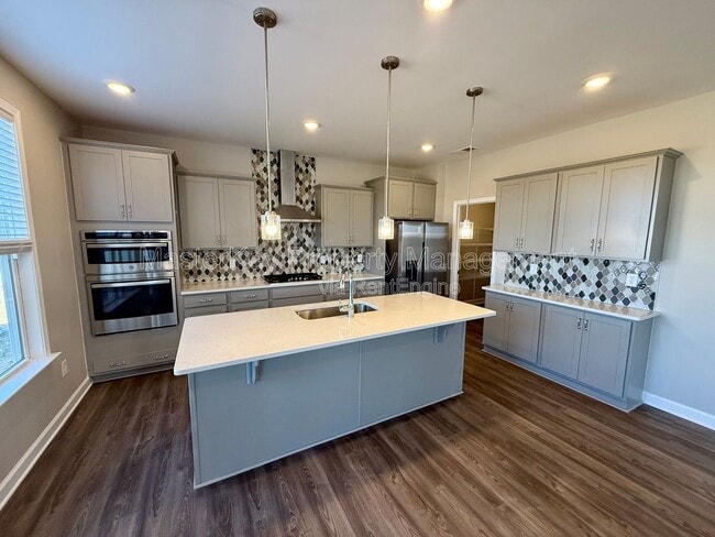 Photo - 75 N Clearbrook Ct