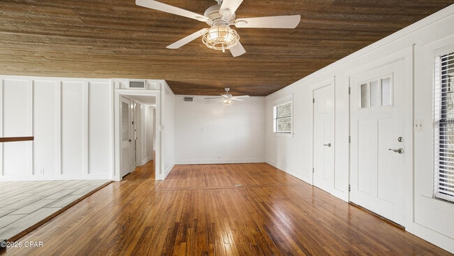 Photo - 1217 Buena Vista Blvd