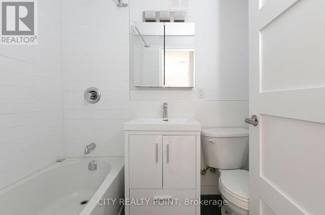 Photo - 95 Lawton Blvd Unit 304