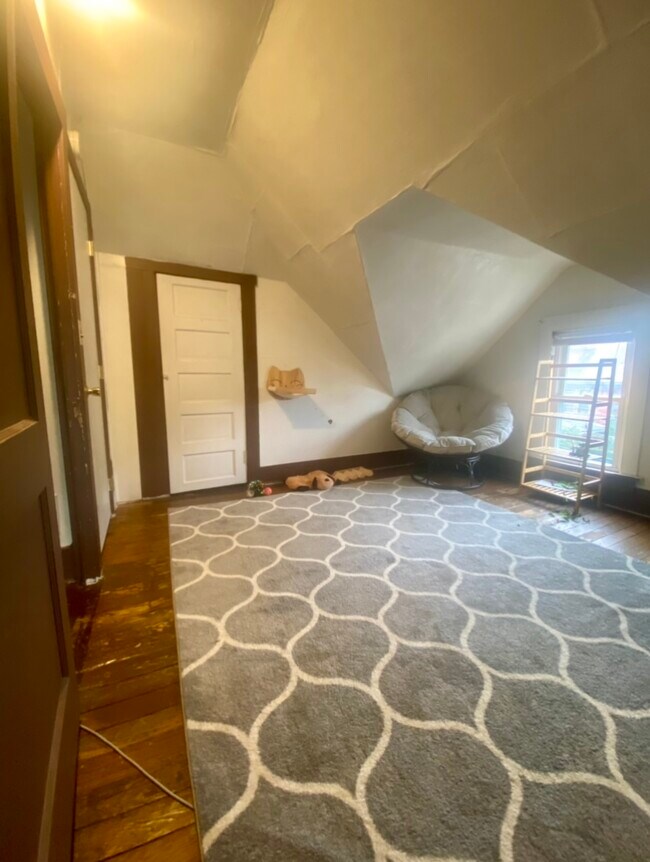 Photo - 113 Maryland St