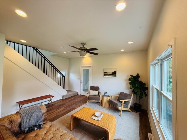 Photo - 1108 Main Ave