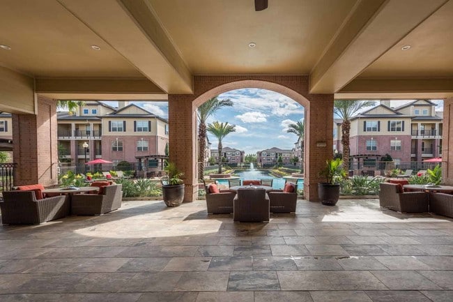 Photo - Halcyon West