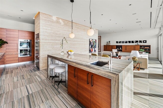 Photo - 244 W San Marino Dr