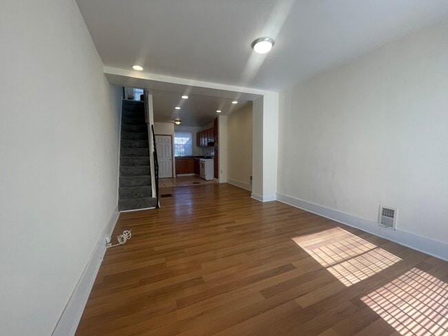 Building Photo - 444 Furrow St Rental
