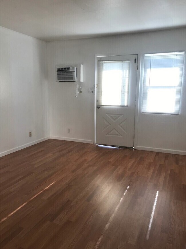 Photo - 2140 California St Unidad 7