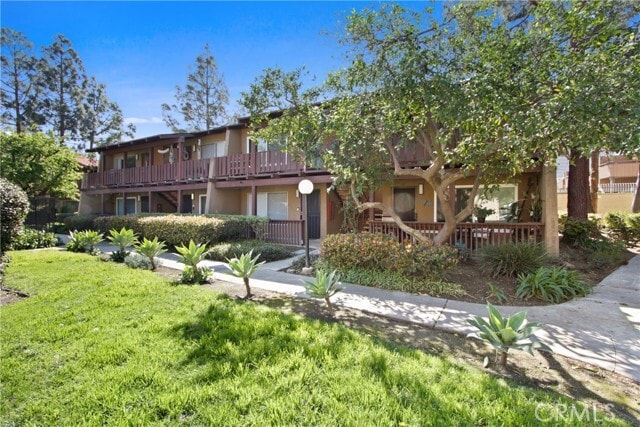Photo - 1010 W MacArthur Blvd Unidad 66 Rental