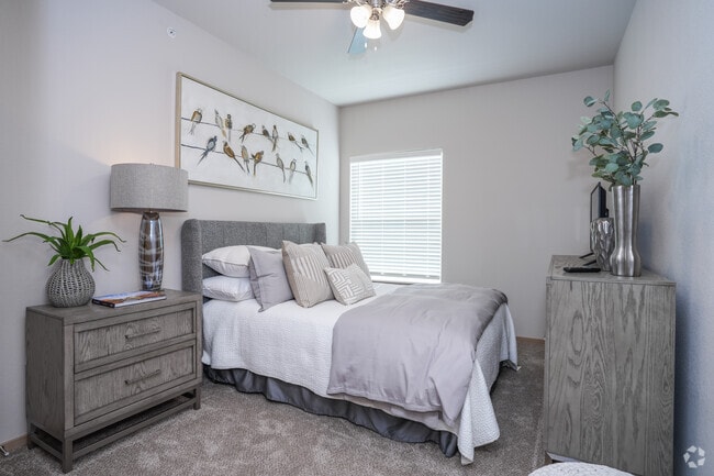 2BR, 1BA - 889SF - Second Bedroom