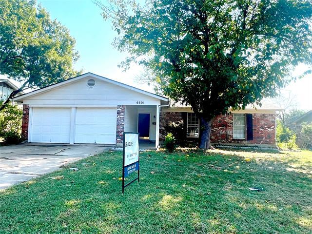 Building Photo - 6601 Woodway Dr Rental