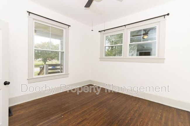 Photo - 2304 Chamberlain Ave.
