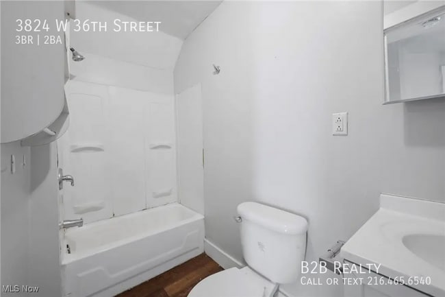 Photo - 3824 W 36th St