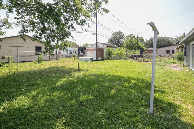 Photo - 3309 Proswimmer St