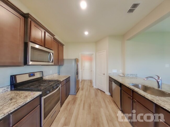 Photo - 3109 Chillingham Dr