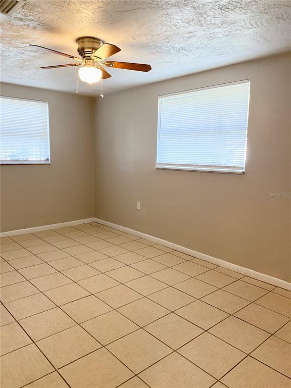 Photo - 27 N Davis St