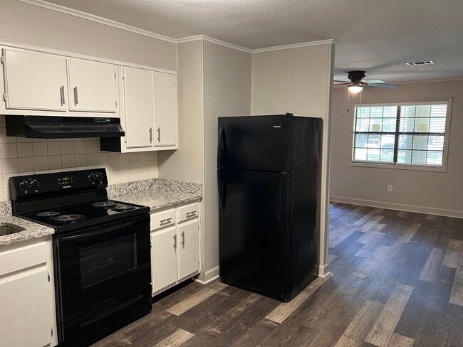 Photo - 406-408 Rogers Unit 408 B
