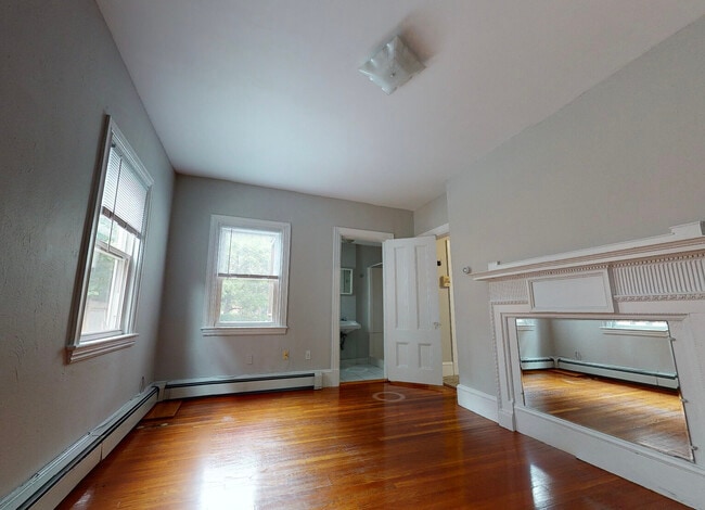 Photo - 63 Dana St Unit 8