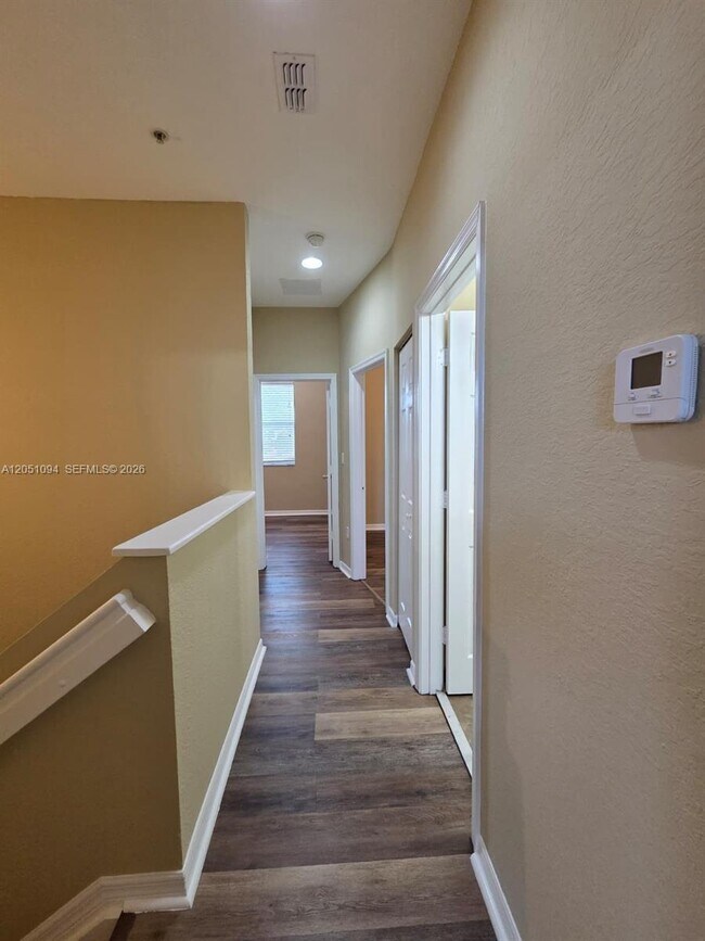 Photo - 2851 W Prospect Rd
