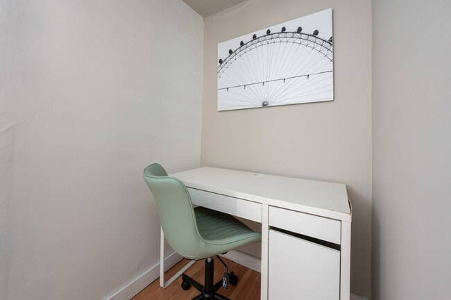 Photo - 309 W 28th St Unidad ID1390073P