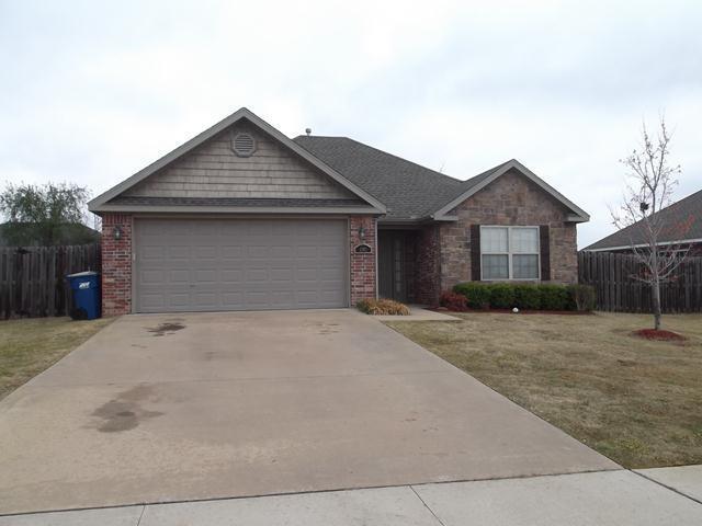 Photo - 2302 SW Huntwick Ave House