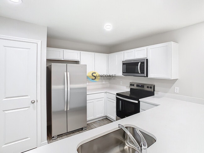 Building Photo - 3821 SW 43rd Ct Rental