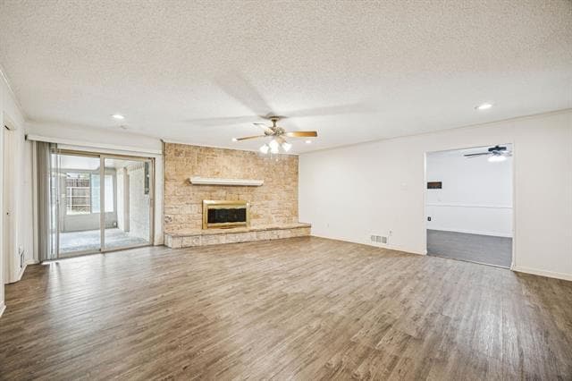 Photo - 1610 Lexington Dr