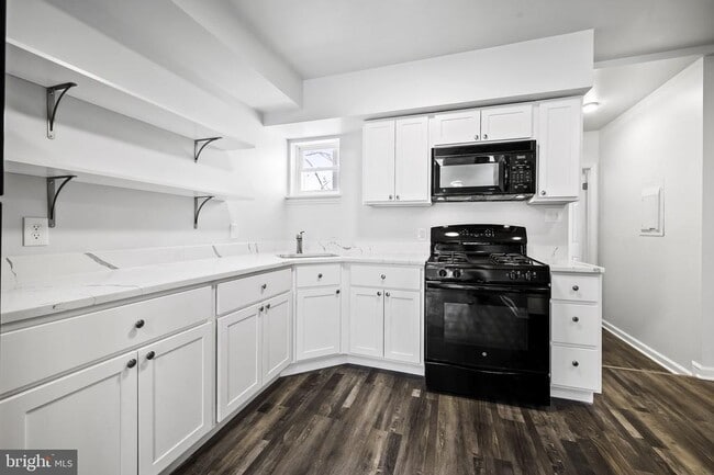 Photo - 22 N Carey St Townhome