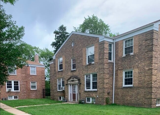 Building Photo - 4245 W Nelson St Unit 1