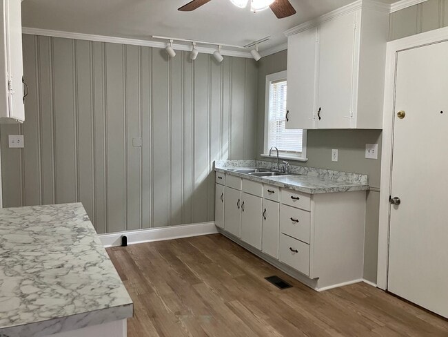 Photo - 2 Bedroom Brick House