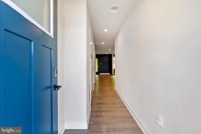 Photo - 7903 Tanbridge Ln