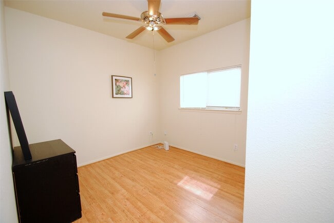 Photo - 6363 Provident Green Dr