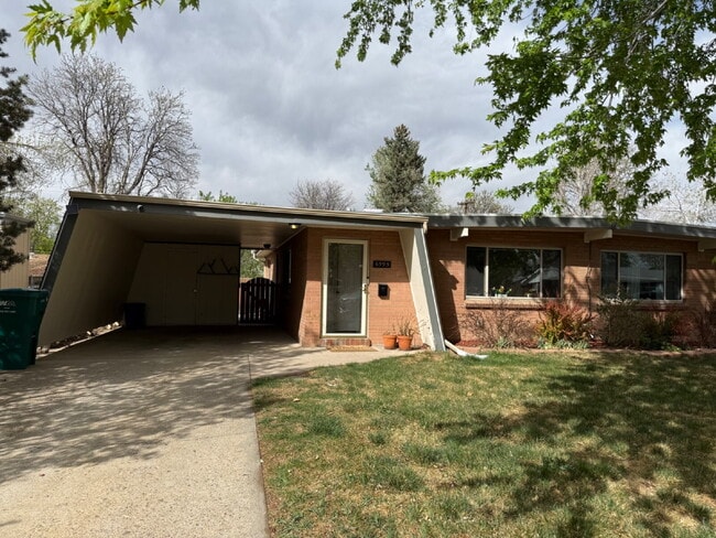 Building Photo - 6995 W Mexico Dr