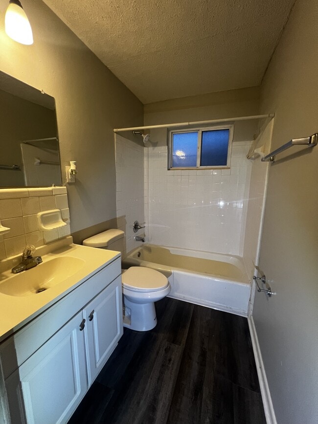 Photo - 4216 Flintlock Dr