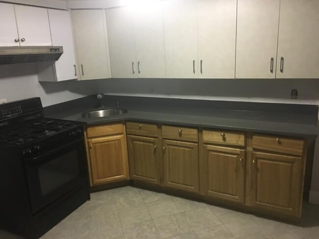 Photo - 14137 82nd Dr Unit 1A