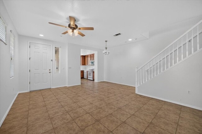 Photo - 1140 W Walter Ave