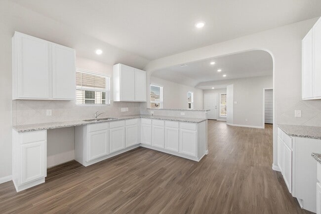 Photo - 506 Moose Run