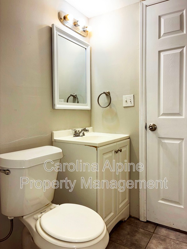 Photo - 421 S Columbia St